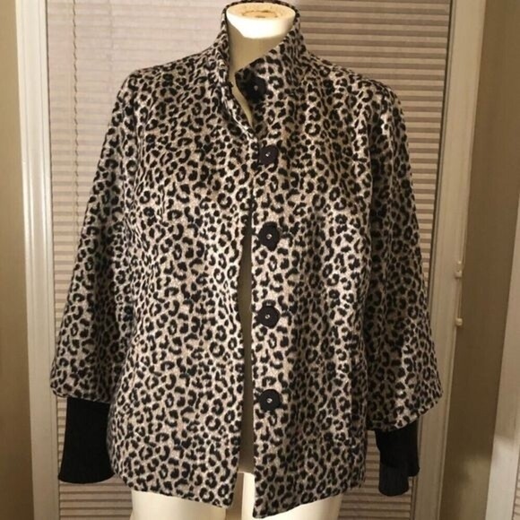 Chico’s Animal Print Jacket - Picture 4 of 7